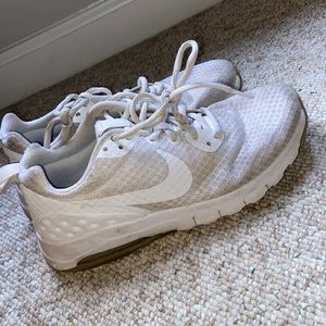 White Nike Air Women